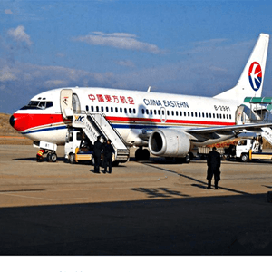 重庆江北航空空运航空快运业稳步发展的原因是什么？